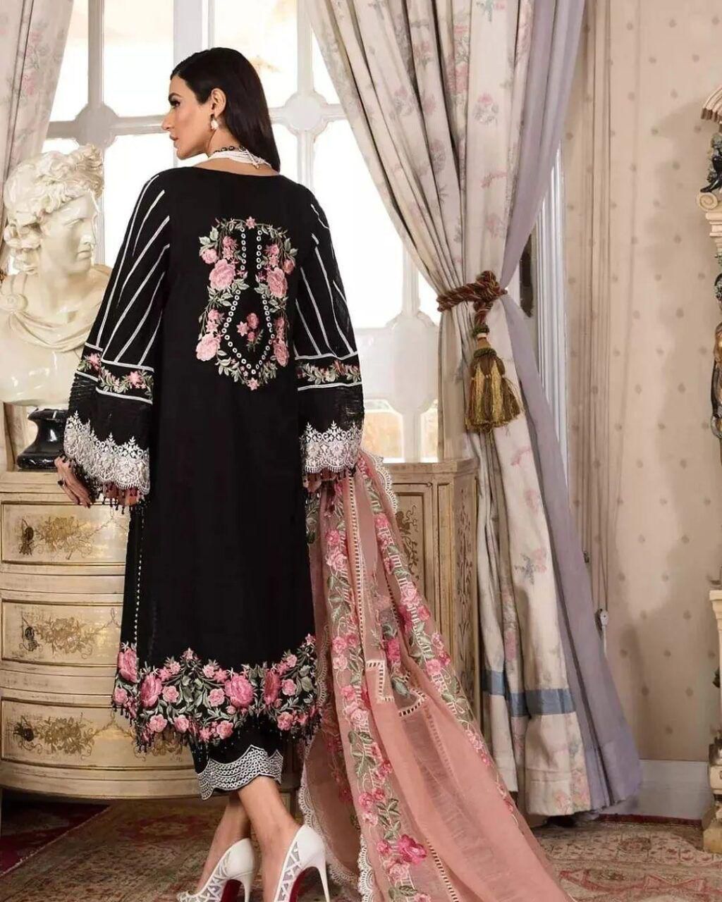 Crimson 3Pc EID Luxury Lawn Collection